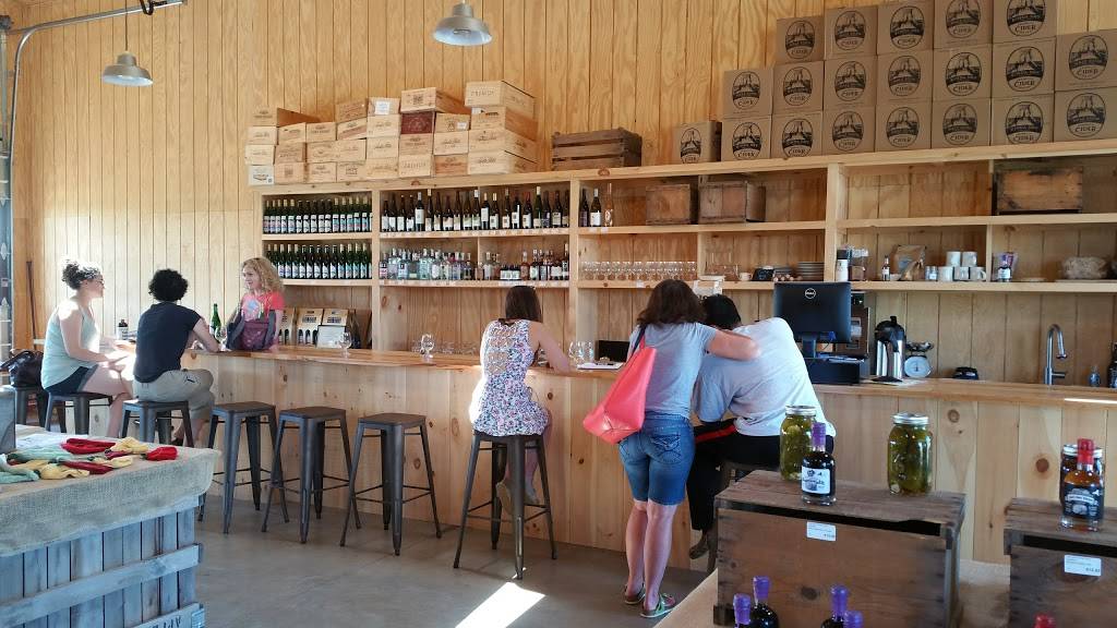 Twin Star Orchards | restaurant | 155 N Ohioville Rd, New Paltz, NY 12561, USA | 8456338657 OR +1 845-633-8657