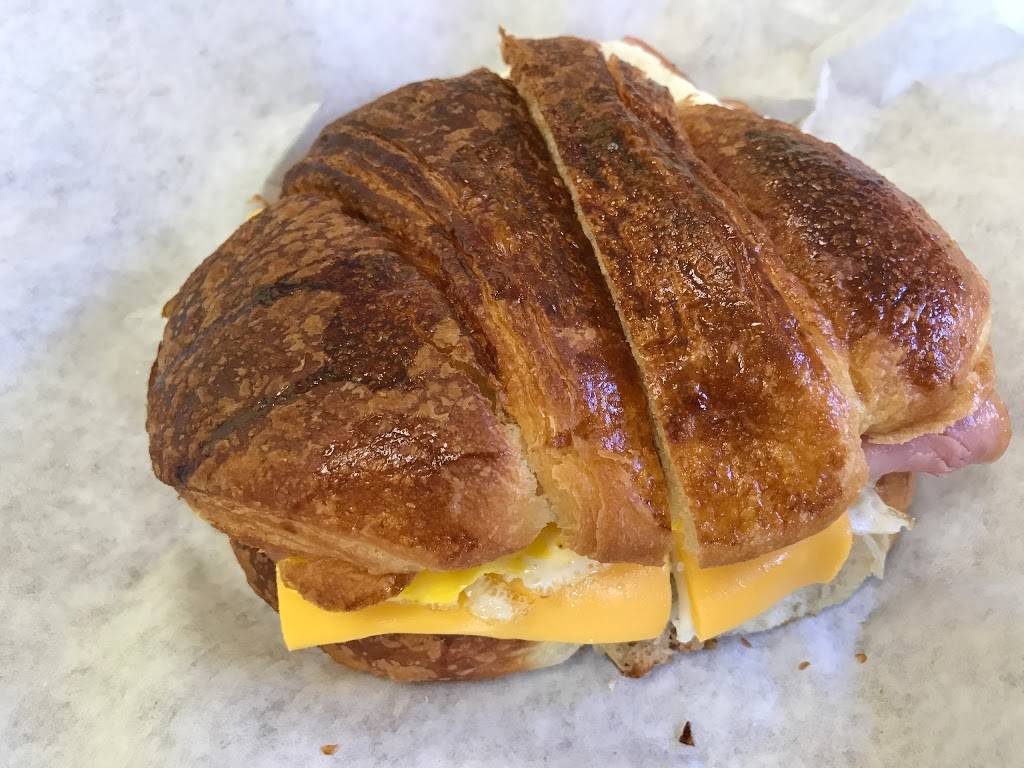 Cafe Le | cafe | 2895 Van Ness Ave, San Francisco, CA 94109, USA | 4157716353 OR +1 415-771-6353