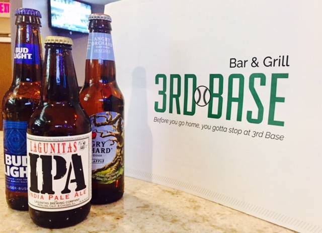 3rd Base Bar and Grill | restaurant | 800 N 8th St, Council Bluffs, IA 51503, USA | 7123226804 OR +1 712-322-6804