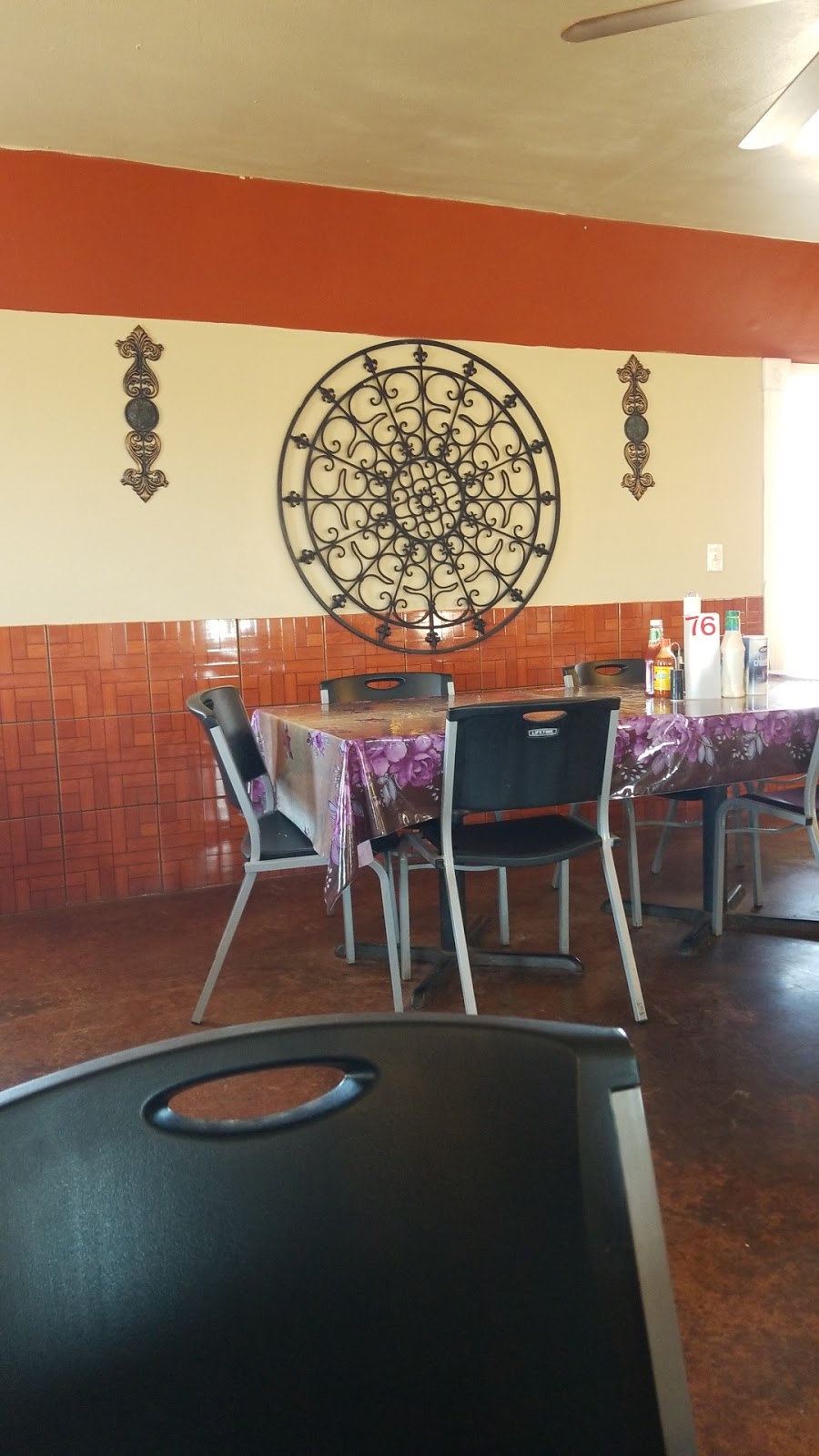 Rositas | restaurant | 201 Railroad Ave, Seagraves, TX 79359, USA | 8063873620 OR +1 806-387-3620