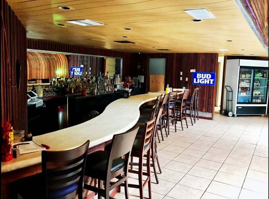 Gadis Restaurant & Bar | restaurant | 56193 Twentynine Palms Highway, Yucca Valley, CA 92284, USA | 7608201213 OR +1 760-820-1213