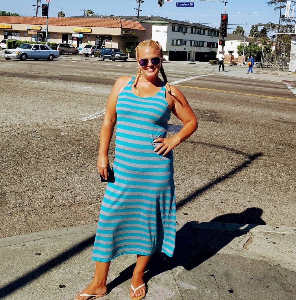 Jack in the Box | restaurant | 4210 Crenshaw Blvd, Los Angeles, CA 90008, USA | 3232930034 OR +1 323-293-0034