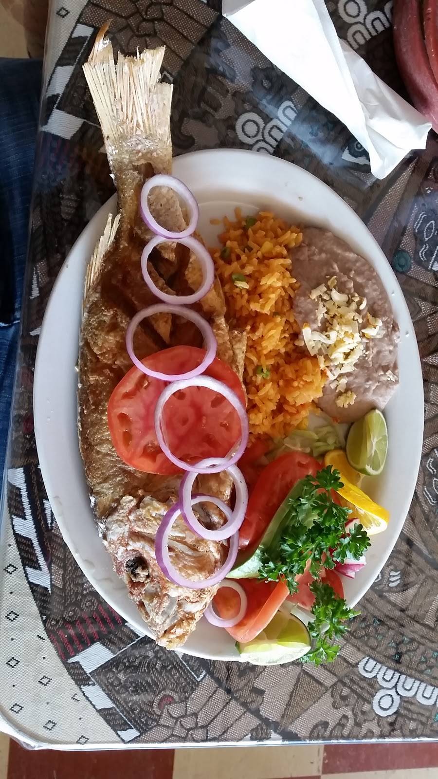 El Palmar | restaurant | 1008 W Irving Park Rd, Chicago, IL 60613, USA | 7734045969 OR +1 773-404-5969