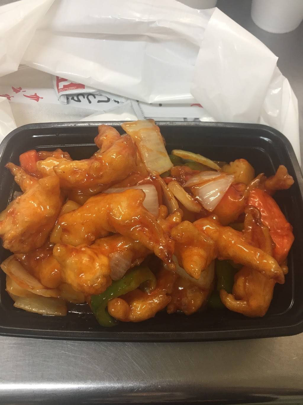 South China Chinese Food | meal takeaway | 1223 Main St W, Hamilton, ON L8S 1C3, Canada | 9055288474 OR +1 905-528-8474