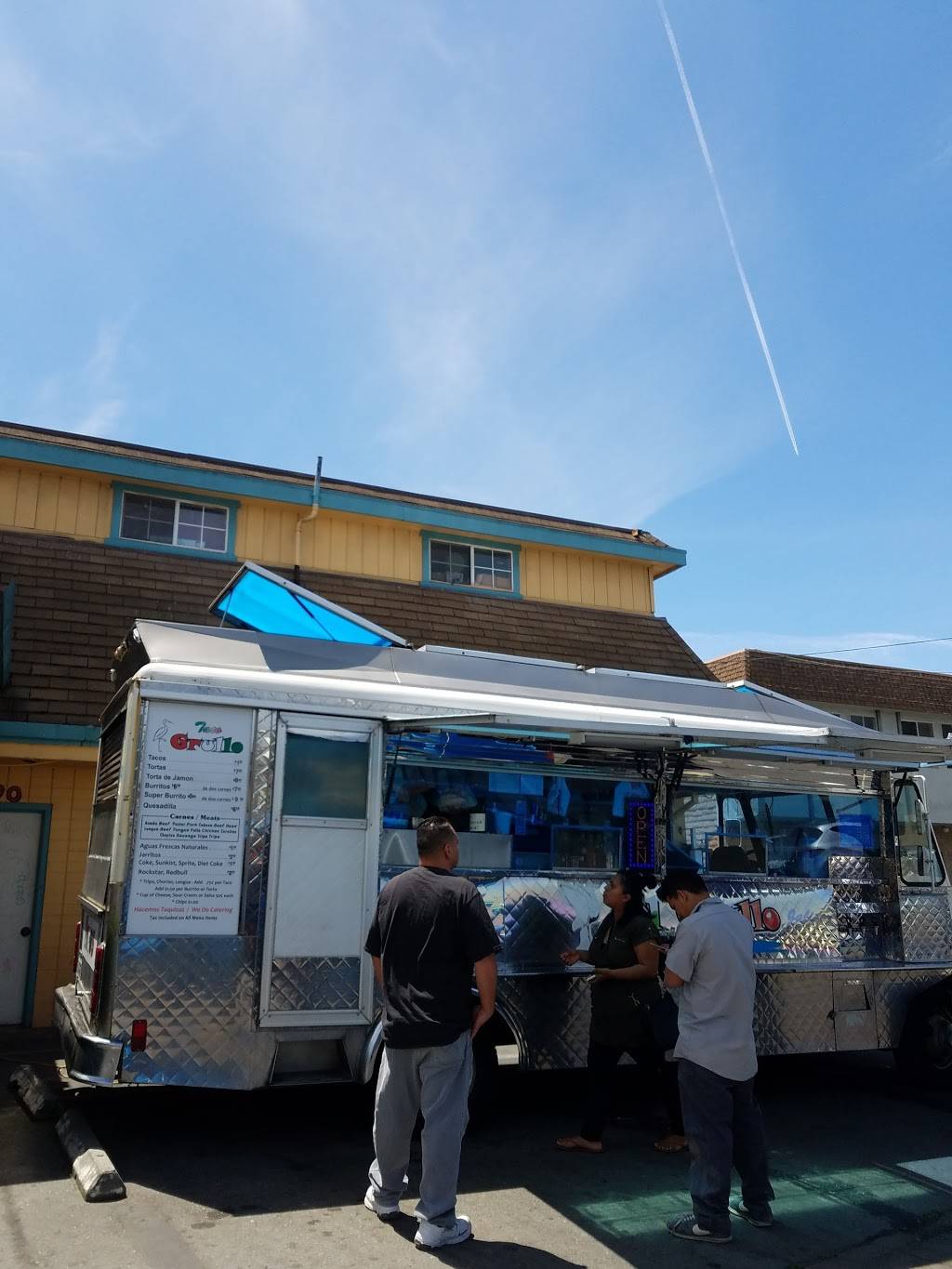 Tacos El Grullo | restaurant | 2798 Spring St, Redwood City, CA 94063, USA | 6509247252 OR +1 650-924-7252