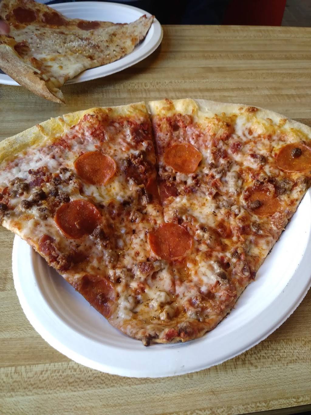 Vics Pizza | meal delivery | 12 E Coffee St, Greenville, SC 29601, USA | 8642329191 OR +1 864-232-9191