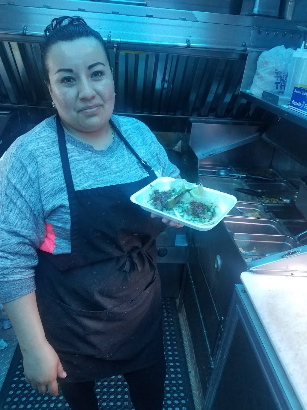 la gitana taco truck | restaurant | 1006, 1102, Tubbs Ln, Calistoga, CA 94515, USA | 7075418246 OR +1 707-541-8246