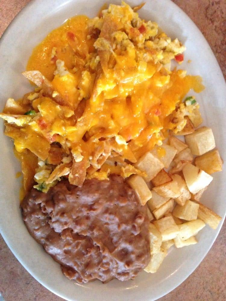 Emilianos Mexican Restaurant | restaurant | 1002 Bandera Rd, San Antonio, TX 78228, USA | 2104336040 OR +1 210-433-6040