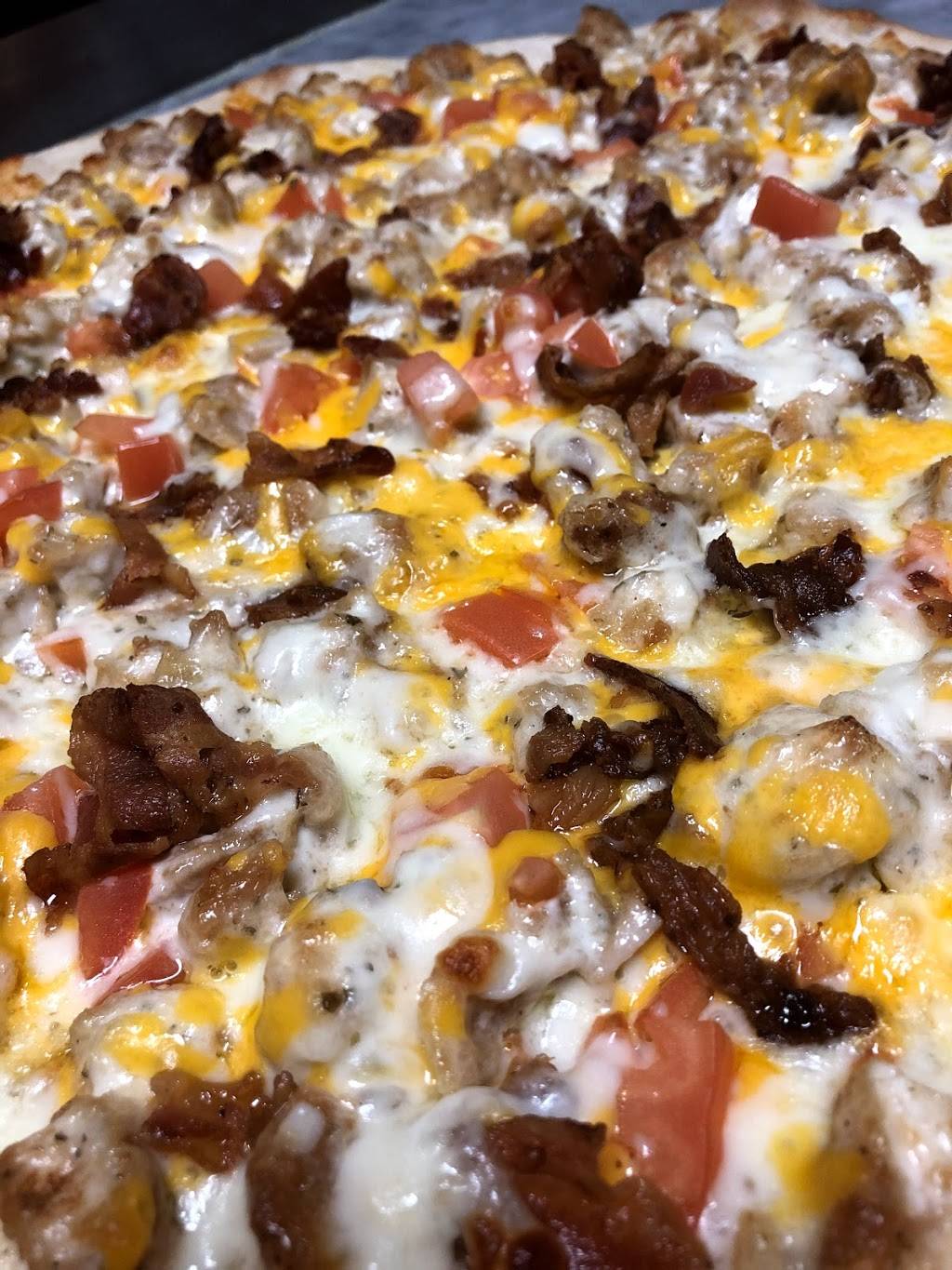 La Capricciosa Pizza | restaurant | 135 3rd St #24, Greenport, NY 11944, USA | 6314771625 OR +1 631-477-1625