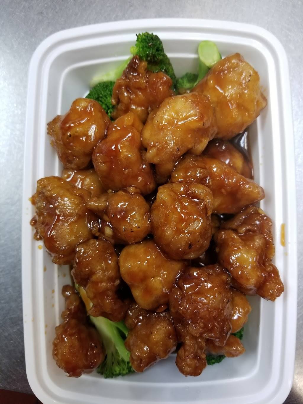 Chinese Kitchen | meal delivery | 162 Washington St, Hartford, CT 06106, USA | 8602786460 OR +1 860-278-6460