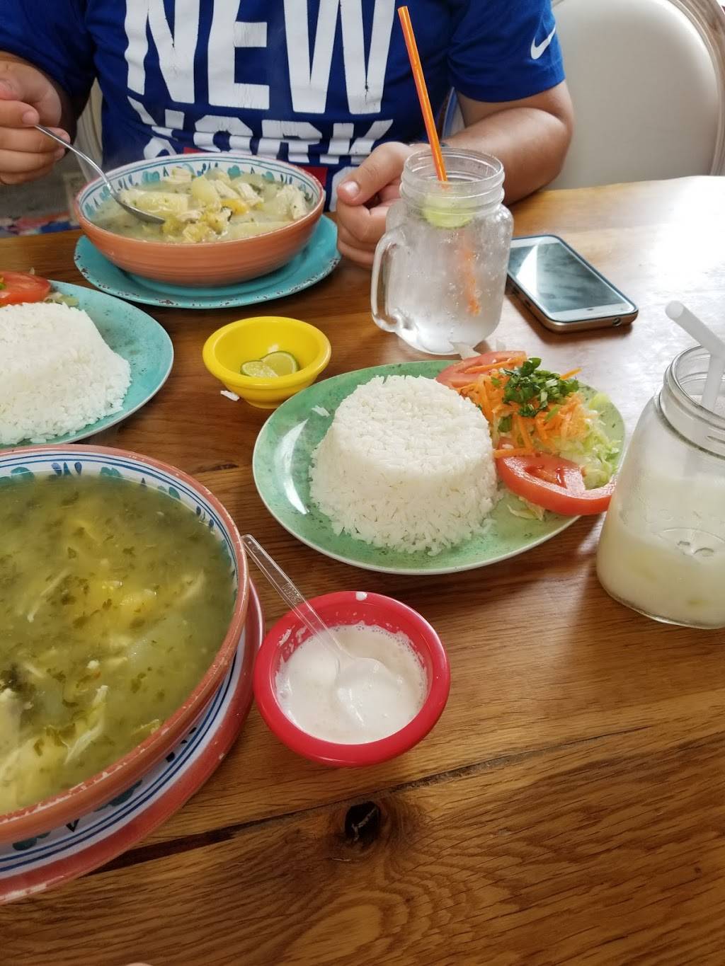 La Tienda de chavela | restaurant | 204 N Central Ave, Valley Stream, NY 11580, USA | 5168871818 OR +1 516-887-1818