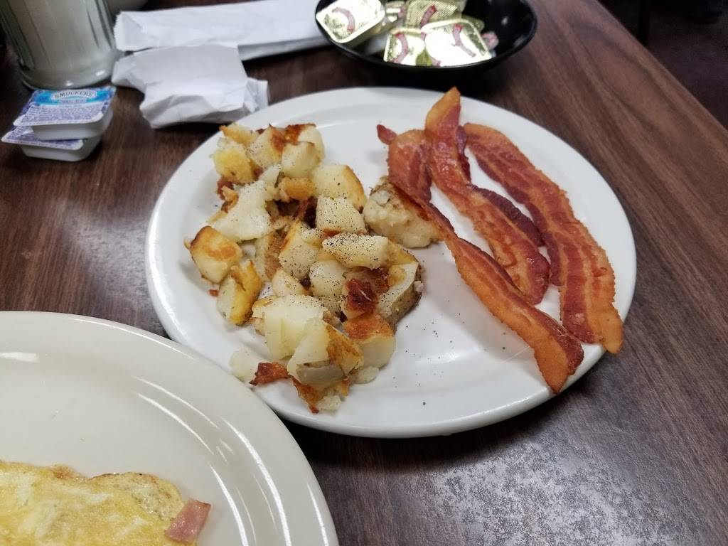 Sugar Shack | restaurant | 38915 Co Rd 54, Zephyrhills, FL 33542, USA | 8137822463 OR +1 813-782-2463