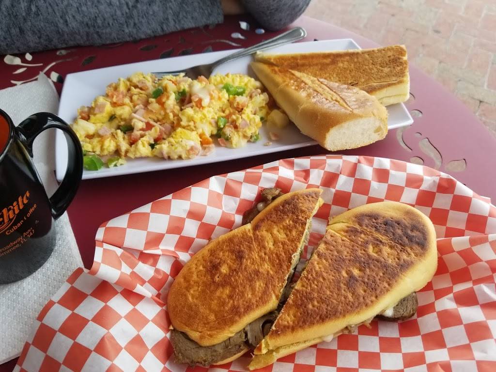 Buchito | restaurant | 131 Broadway, Kissimmee, FL 34741, USA | 4074837813 OR +1 407-483-7813