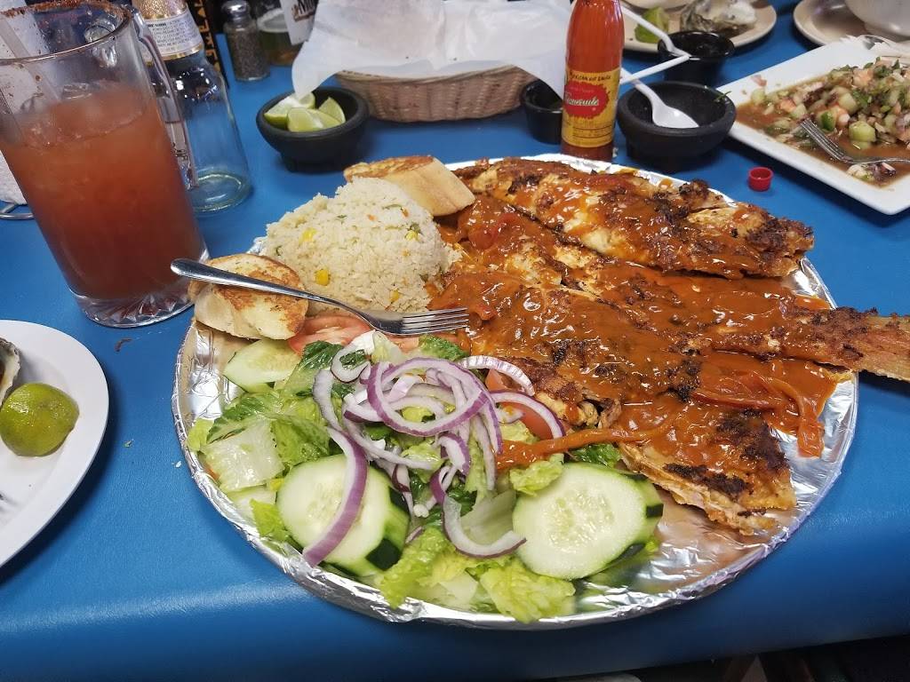 Mariscos Bucerias Nayarit #2 | restaurant | 3010 S Laramie Ave, Cicero, IL 60804, USA | 7086836500 OR +1 708-683-6500
