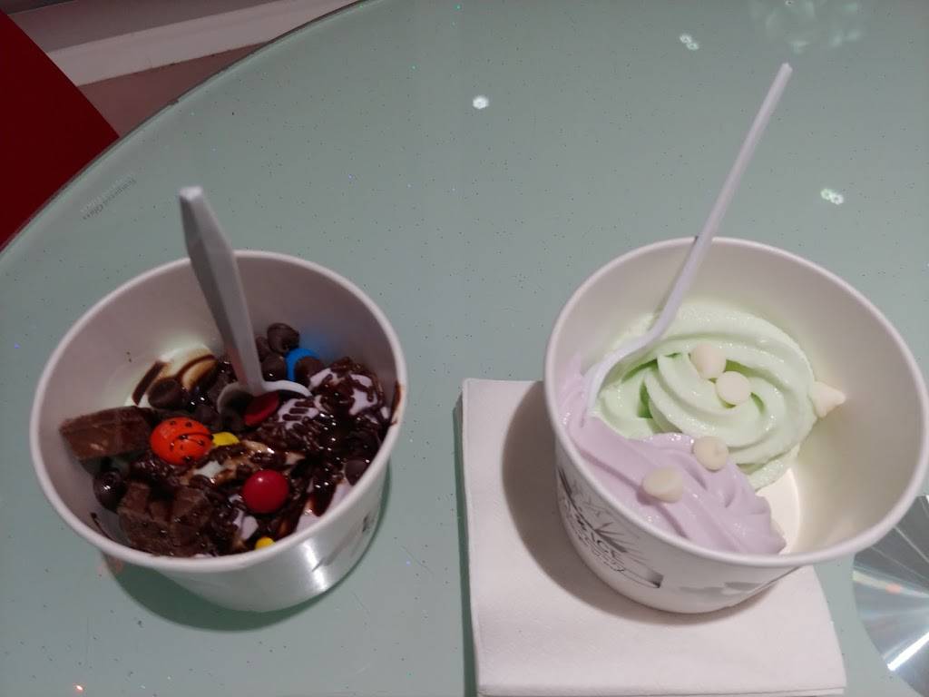 5T Ice | restaurant | 24555 Dulles Landing Dr, Dulles, VA 20166, USA | 7035428336 OR +1 703-542-8336