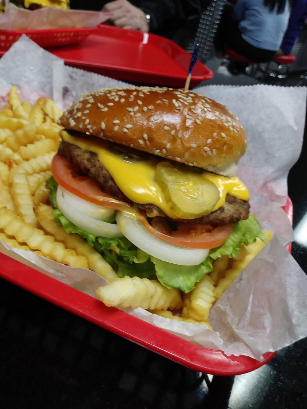 Chicago Halal | meal delivery | 2233 N Lincoln Ave, Chicago, IL 60614, USA | 7739355222 OR +1 773-935-5222