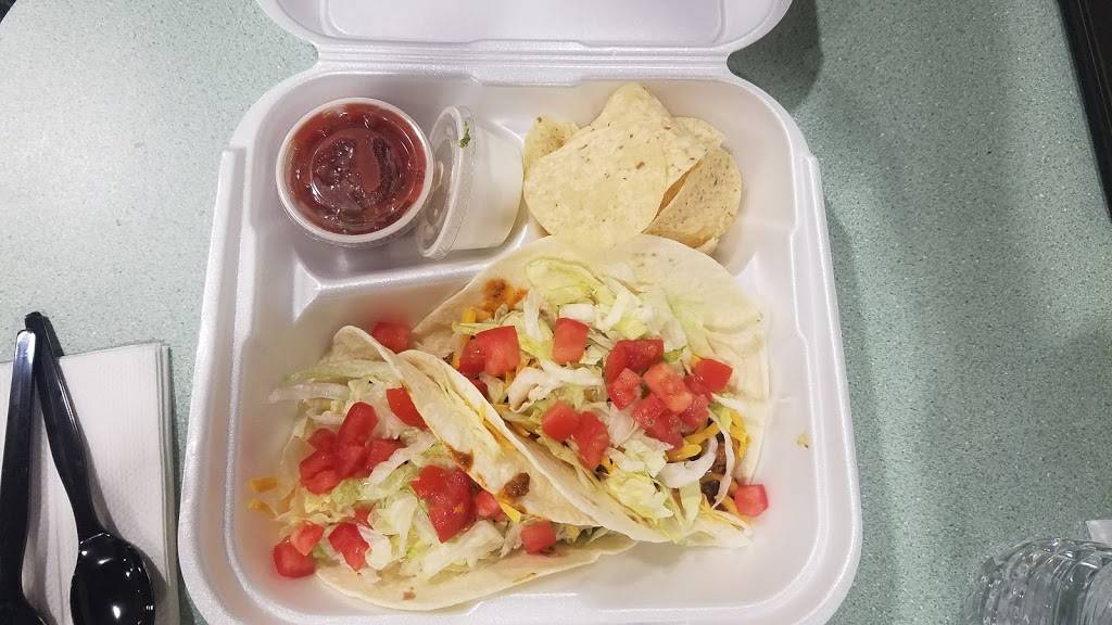 Karens Souper Deli | restaurant | 1 Parker Pl, Janesville, WI 53545, USA | 6087744194 OR +1 608-774-4194