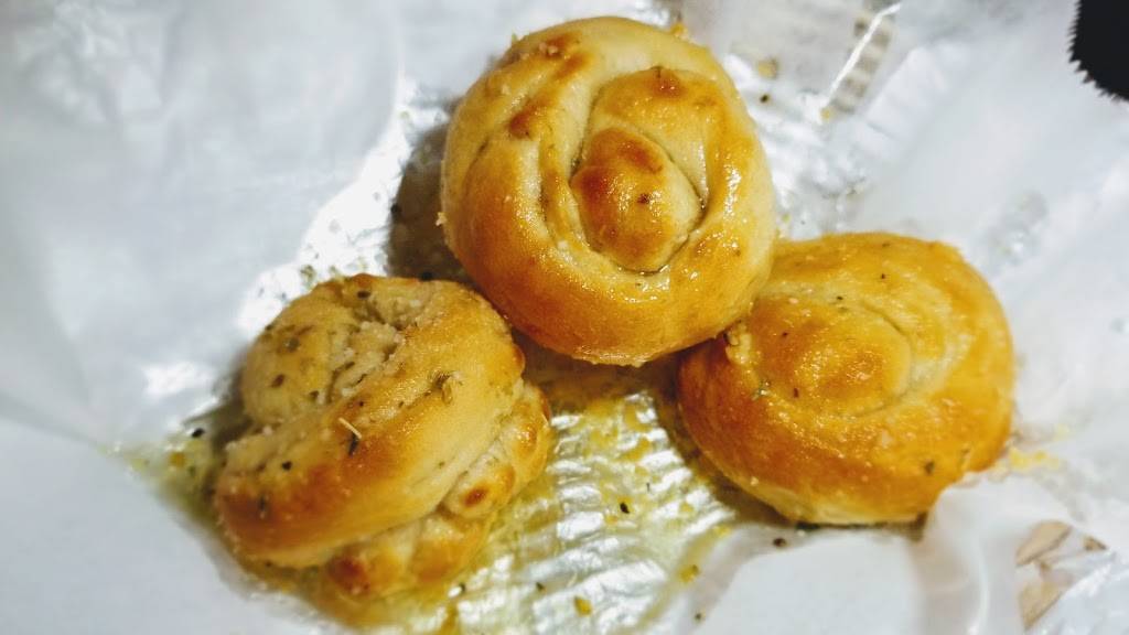 The Original Mama Mia’s Kitchen | restaurant | 1920 14th Ave, Vero Beach, FL 32960, USA | 7722138888 OR +1 772-213-8888