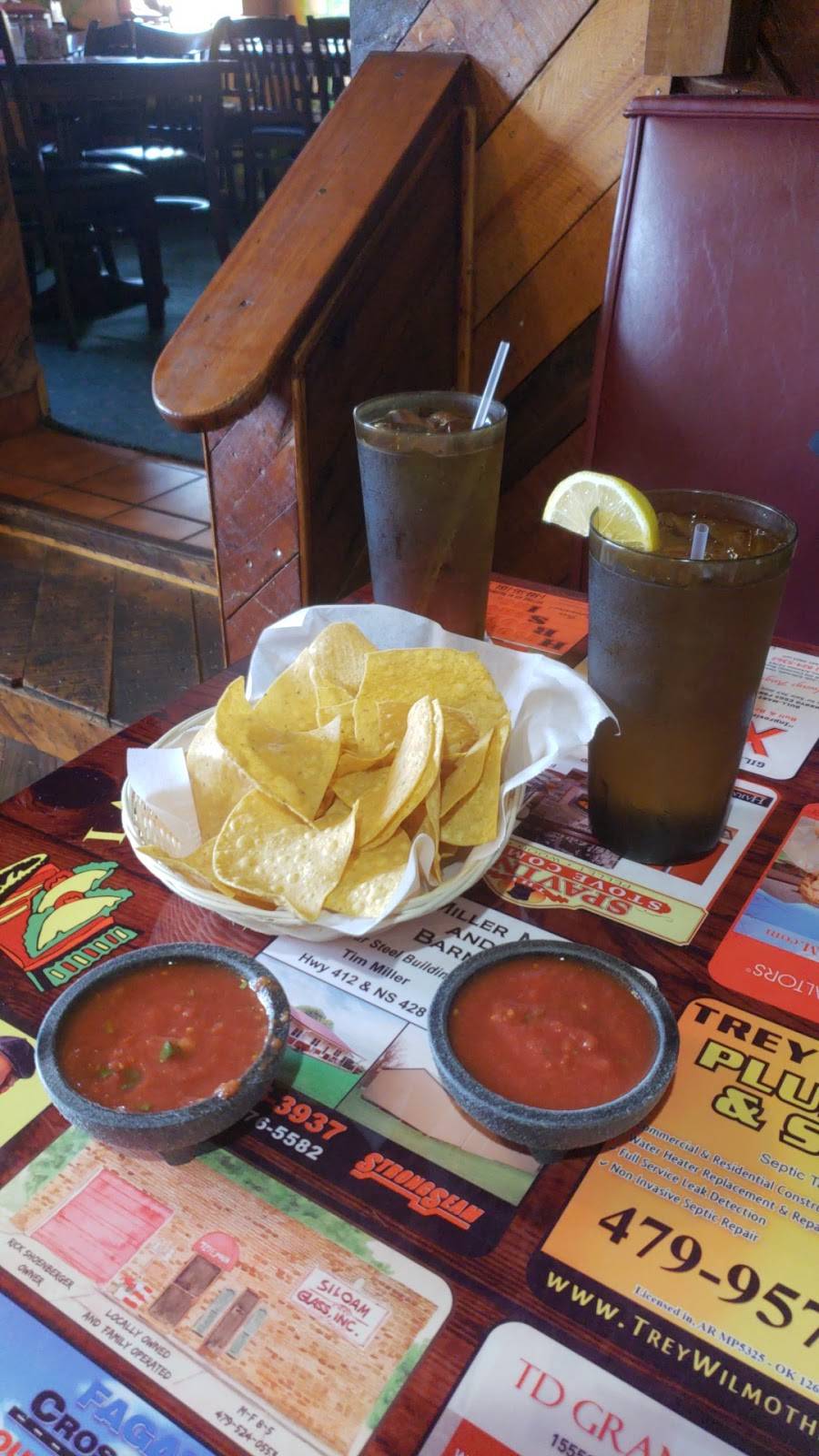 La Hacienda De Los Reyes | restaurant | 3535 US-412, Watts, OK 74964, USA | 9184224454 OR +1 918-422-4454