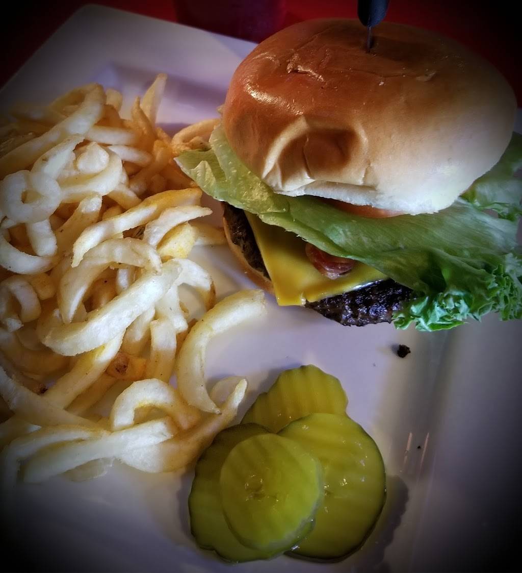 GoodFellas Sports Bar & Grill | restaurant | 198 E Sycamore St, Social Circle, GA 30025, USA | 6784659338 OR +1 678-465-9338