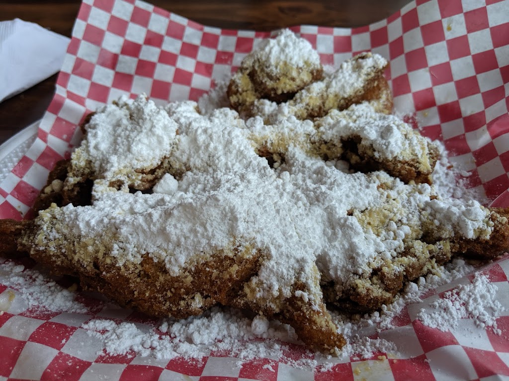 Beaver Dam Restaurant & Marina | restaurant | 1280 Lodge Rd, Camden, TN 38320, USA | 7315845338 OR +1 731-584-5338