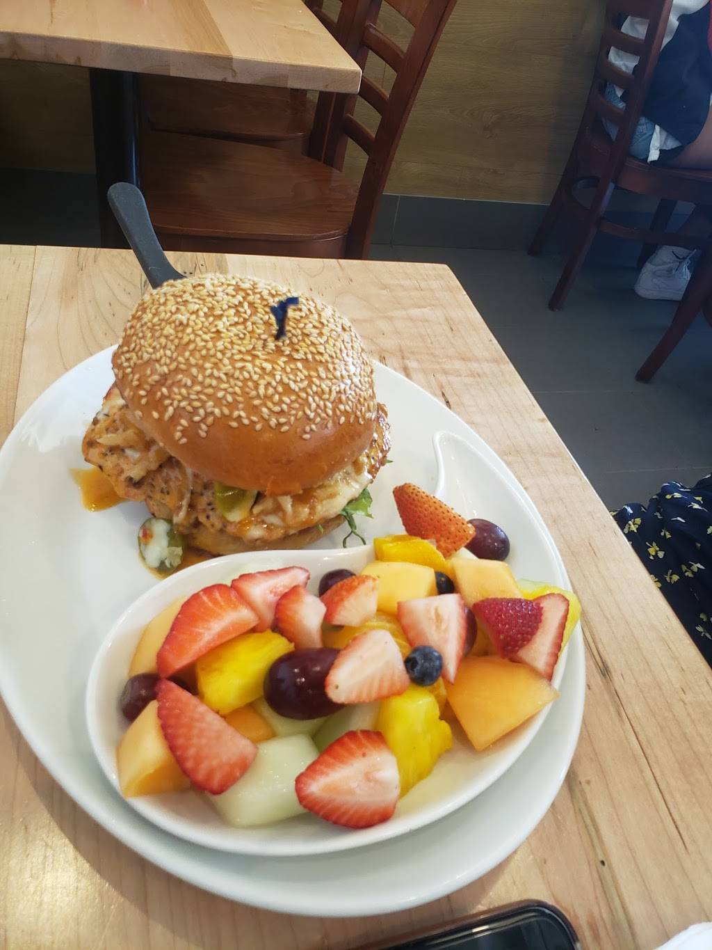 Sunny Morning Breakfast & Lunch | restaurant | 15975 Bayview Ave Unit B1, Aurora, ON L4G 0S3, Canada | 9057262726 OR +1 905-726-2726