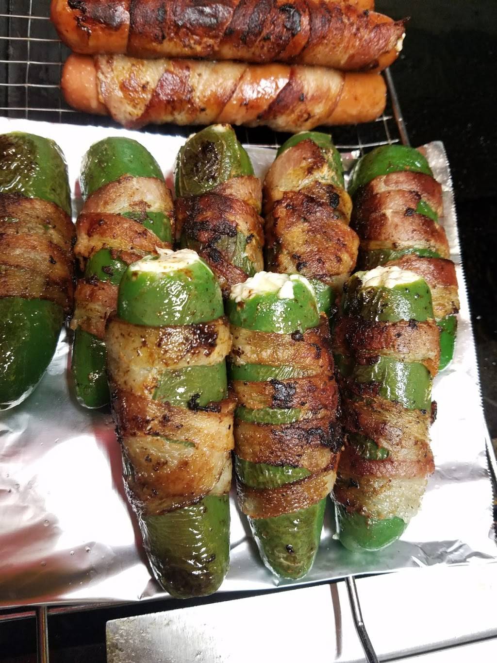 Hot Dogs Estilo Mexicali | restaurant | 2405-2409 Fairview Rd, Bakersfield, CA 93304, USA | 6614288263 OR +1 661-428-8263