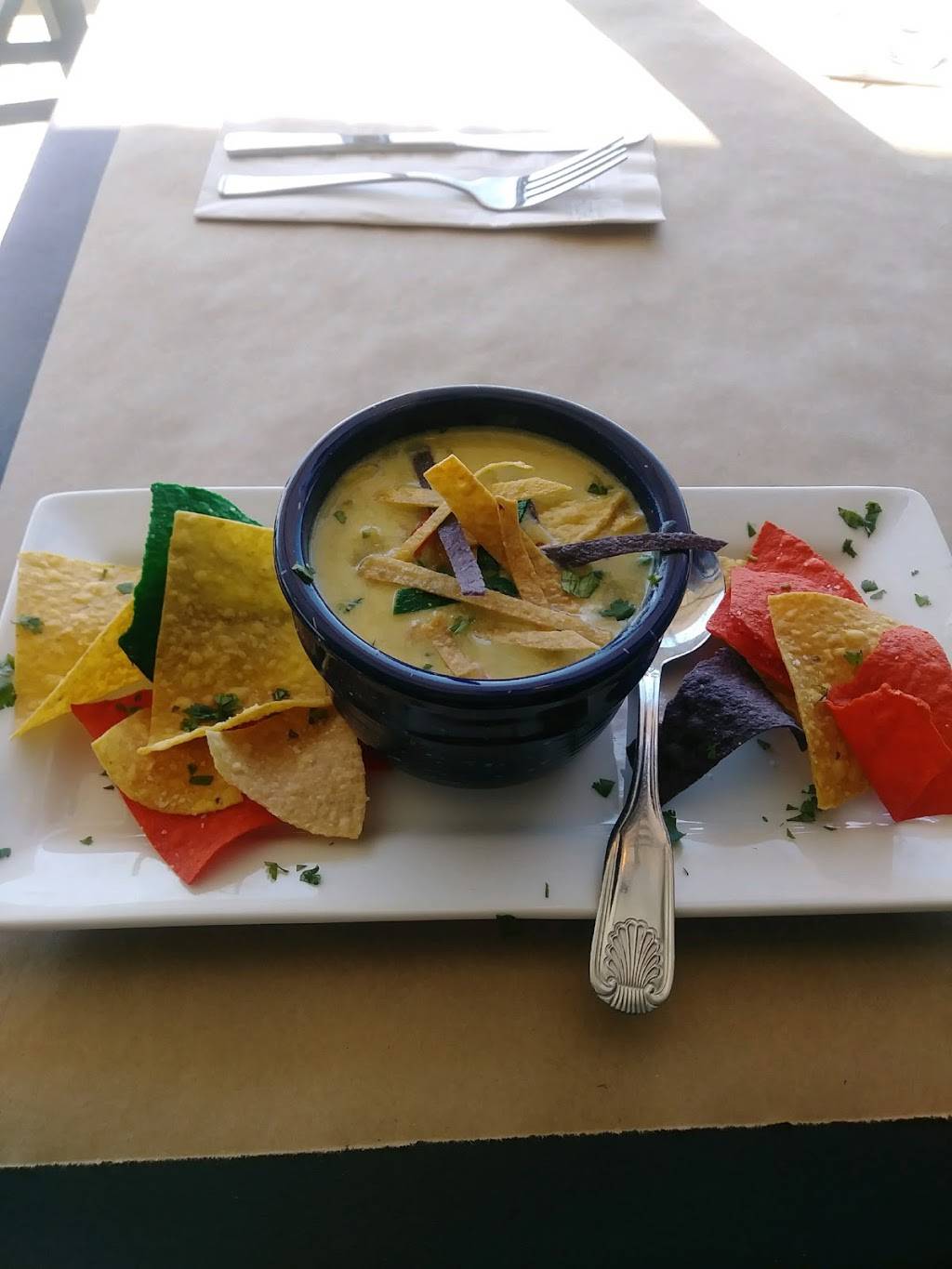 Blue Moon Grill | restaurant | 2045 Bahia Vista St, Sarasota, FL 34239, USA | 9412608597 OR +1 941-260-8597