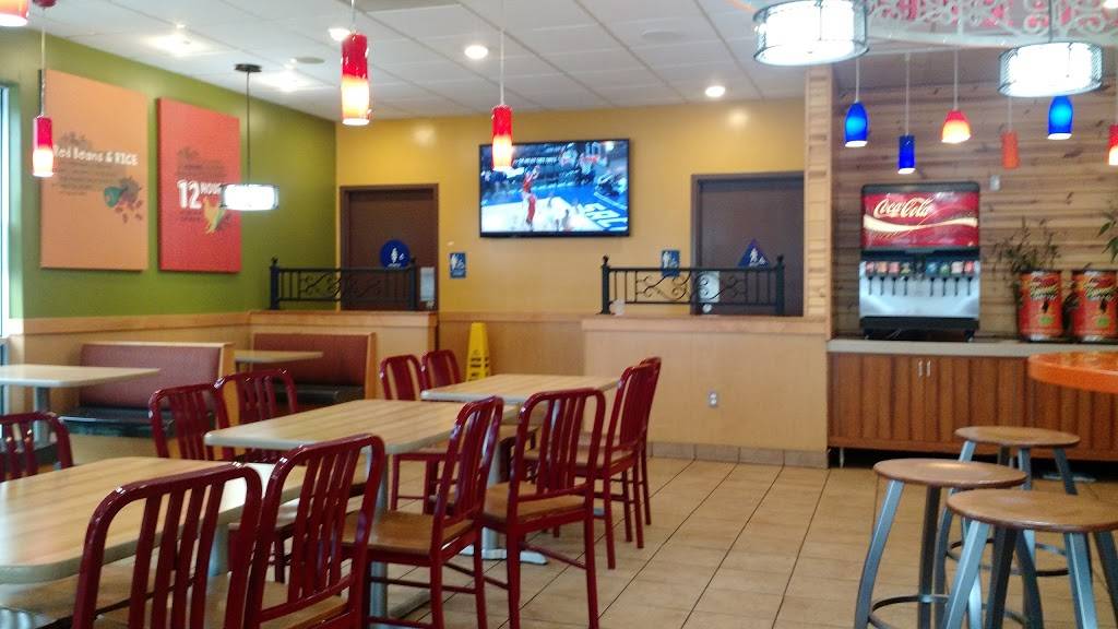 Popeyes Louisiana Kitchen | restaurant | 740 Woodside Rd, Redwood City, CA 94061, USA | 6507011983 OR +1 650-701-1983