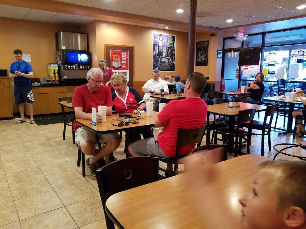 Racanelli’s New York Pizzeria | restaurant | 4301 111 N Kirkwood Rd, Kirkwood, MO 63122, USA | 3149090008 OR +1 314-909-0008