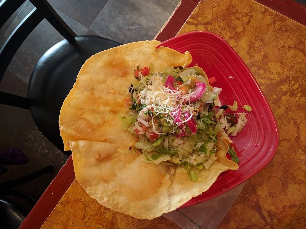 Xalos Mexican Grill | restaurant | 3048 Mountain View Dr #140, Anchorage, AK 99501, USA | 9072771001 OR +1 907-277-1001