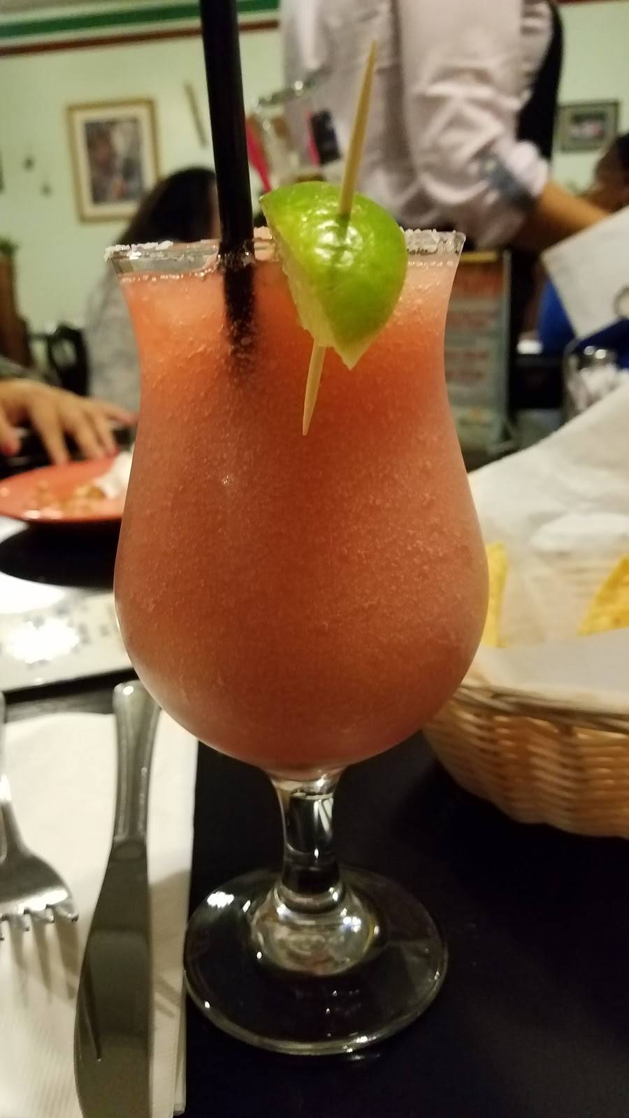 Los Panchos Mexican Food | restaurant | 4910 E Kings Canyon Rd, Fresno, CA 93727, USA | 5594521111 OR +1 559-452-1111