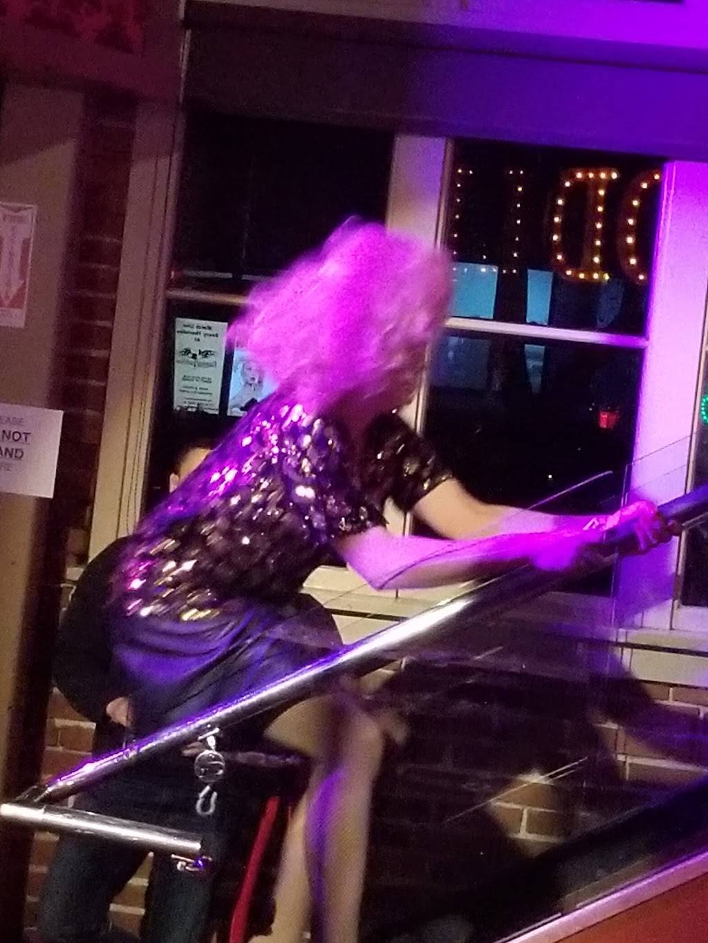 Flaming Saddles | night club | 8811 Santa Monica Blvd, West Hollywood, CA 90069, USA | 3108557501 OR +1 310-855-7501