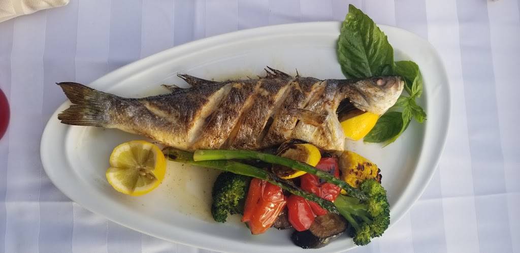 Sur La Baie | restaurant | 3099 Emmons Ave, Brooklyn, NY 11235, USA | 7189757787 OR +1 718-975-7787