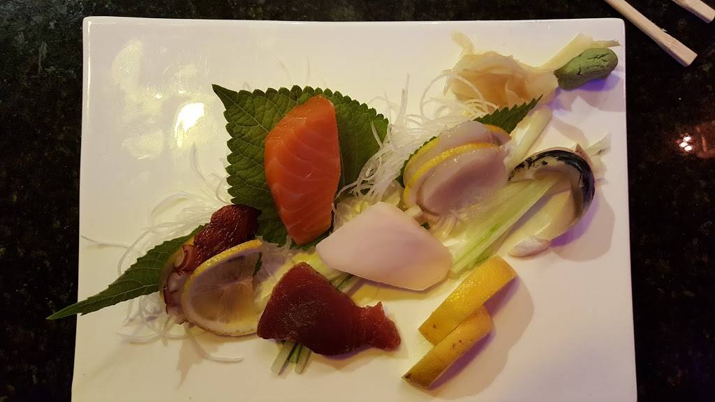 Mizu Asian Grill | restaurant | 200 Lowes Blvd, Lexington, NC 27292, USA | 3368434148 OR +1 336-843-4148