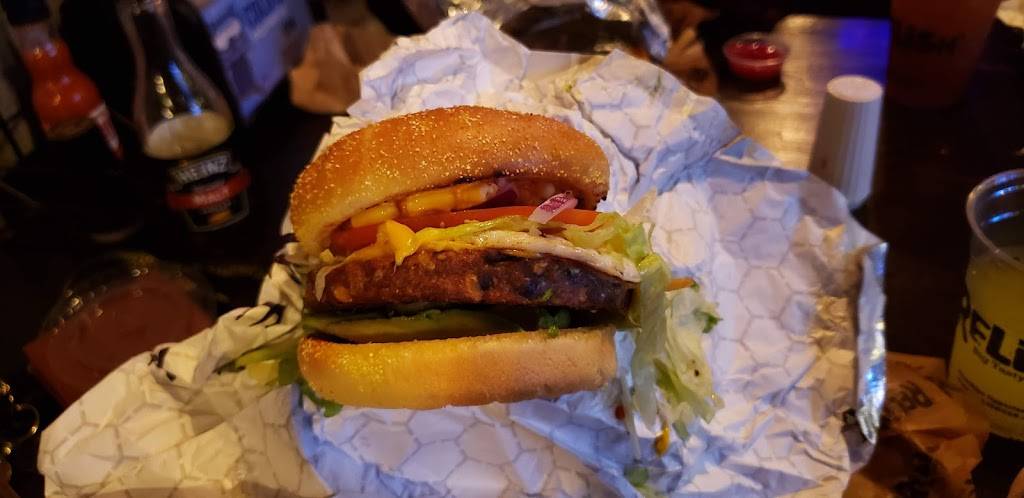 Relish | restaurant | 3822 W Newberry Rd, Gainesville, FL 32607, USA | 3528725880 OR +1 352-872-5880