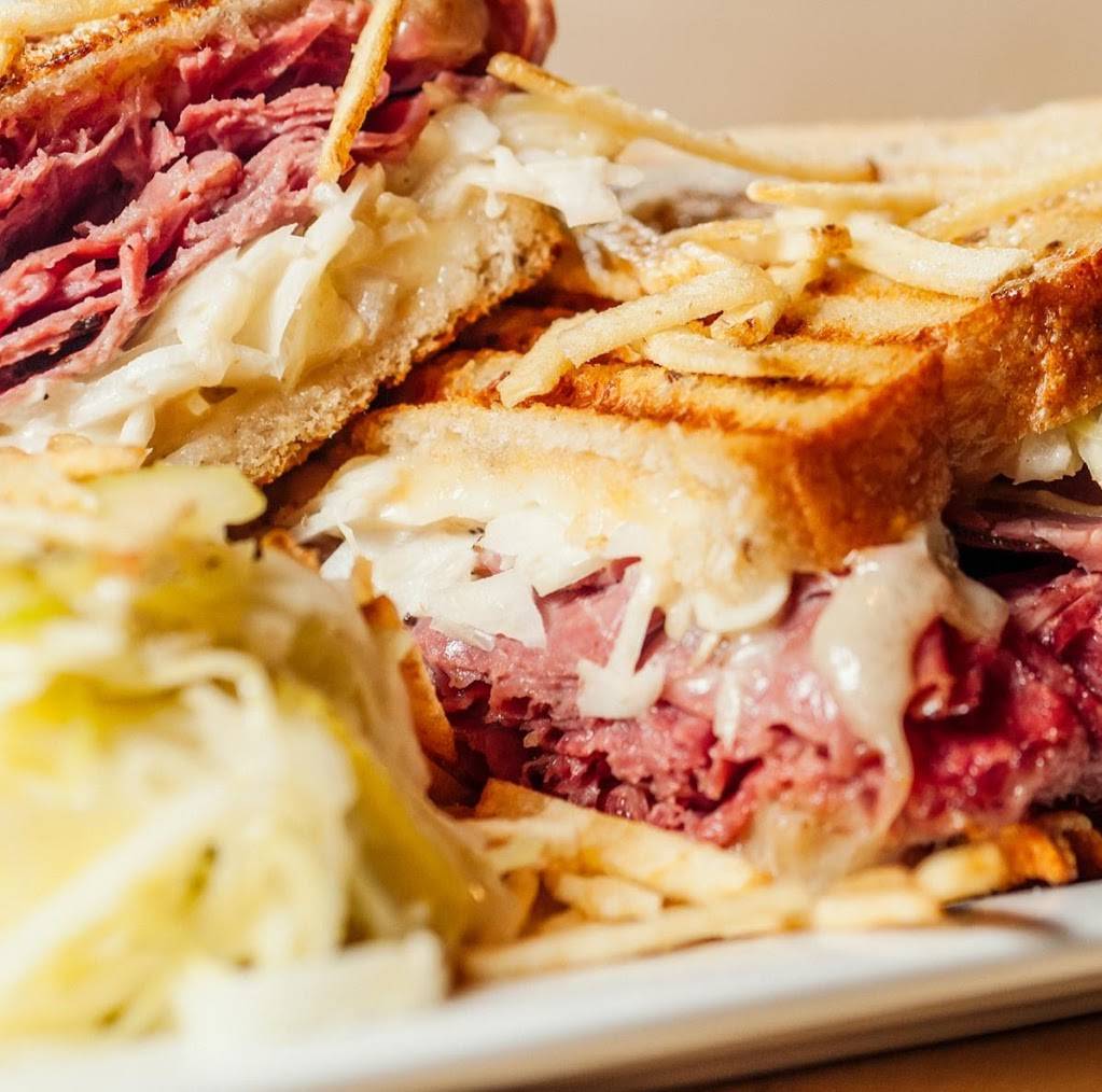 Irvings Pastrami | restaurant | #2a, 8285 Jericho Turnpike, Woodbury, NY 11797, USA | 5163406017 OR +1 516-340-6017