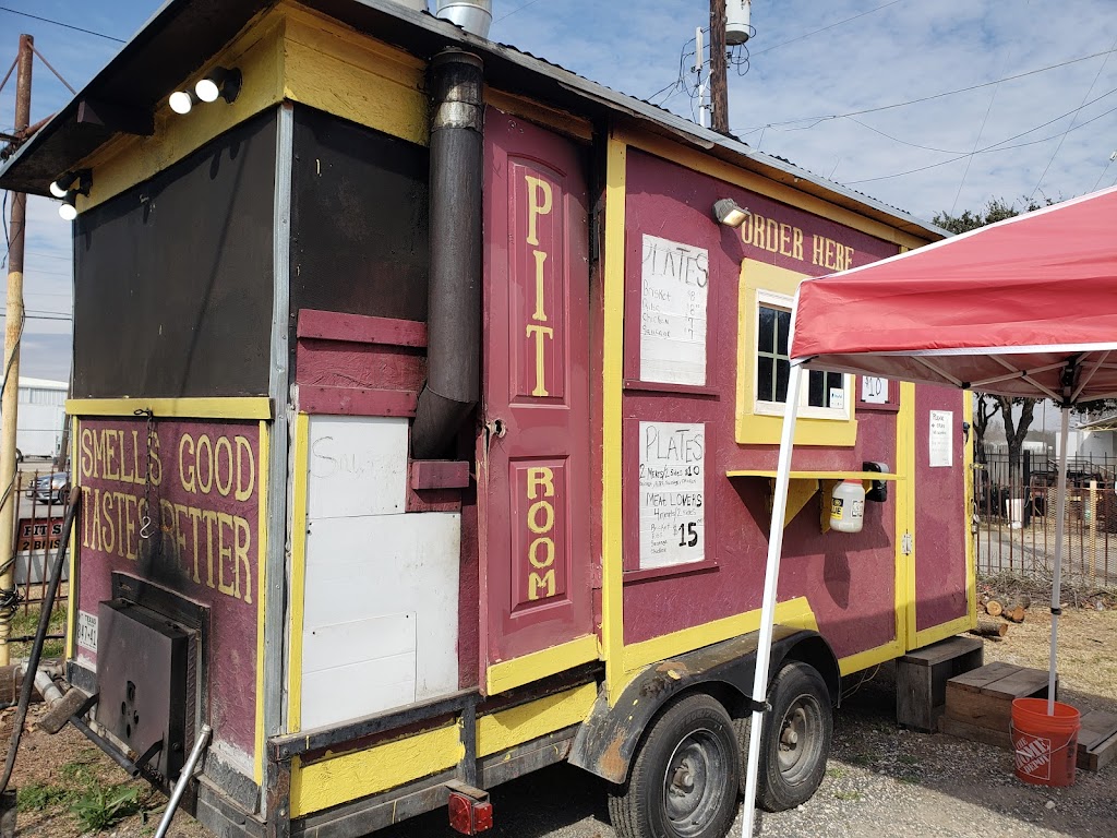 Smiths BBQ | restaurant | 254 Hobart St, San Antonio, TX 78237, USA | 2105027961 OR +1 210-502-7961