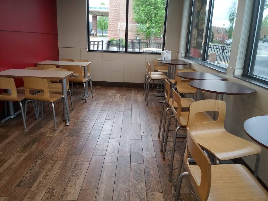 Wendys | restaurant | 2238 Beechmont Ave, Cincinnati, OH 45230, USA | 5132314834 OR +1 513-231-4834