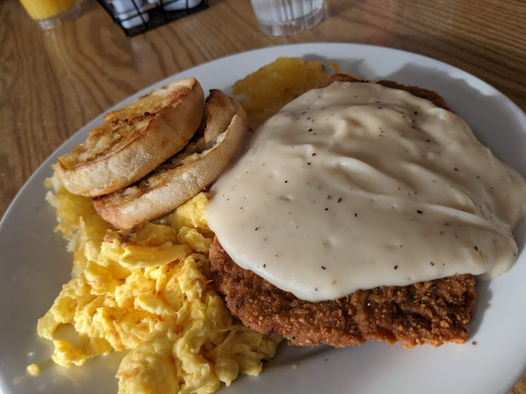 Chalet Restaurant | restaurant | 2918 S Grand Blvd #2530, Spokane, WA 99203, USA | 5097476474 OR +1 509-747-6474