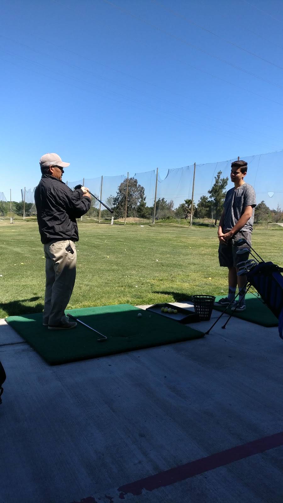 Old River Golf Course | restaurant | 18007 Mac Arthur Dr, Tracy, CA 95304, USA | 2098308585 OR +1 209-830-8585