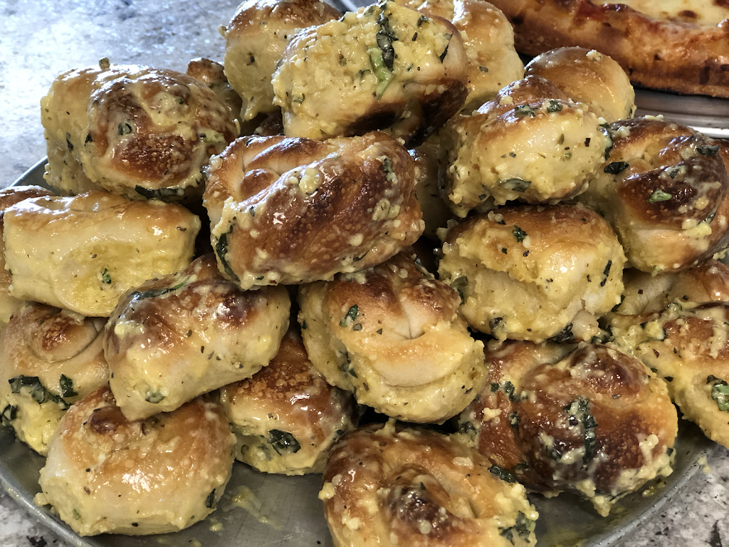 Shop City Pizza & Grill | restaurant | 173 Shop City Plaza, Syracuse, NY 13206, USA | 3154635555 OR +1 315-463-5555