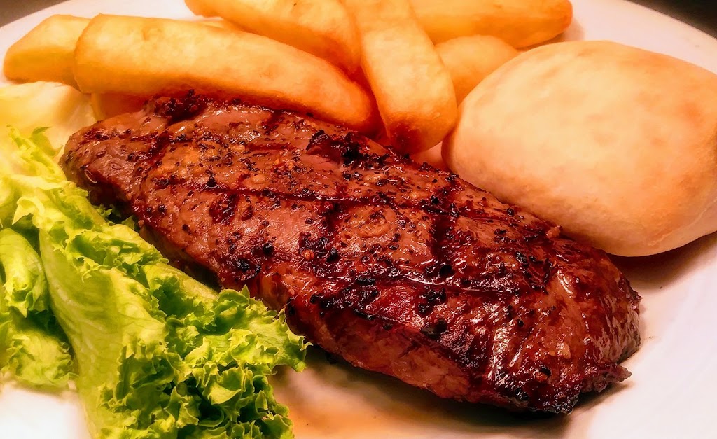 The Mathis Grill | restaurant | Rd #111, 8618 N Terminal Cir, San Angelo, TX 76904, USA | 3257036683 OR +1 325-703-6683