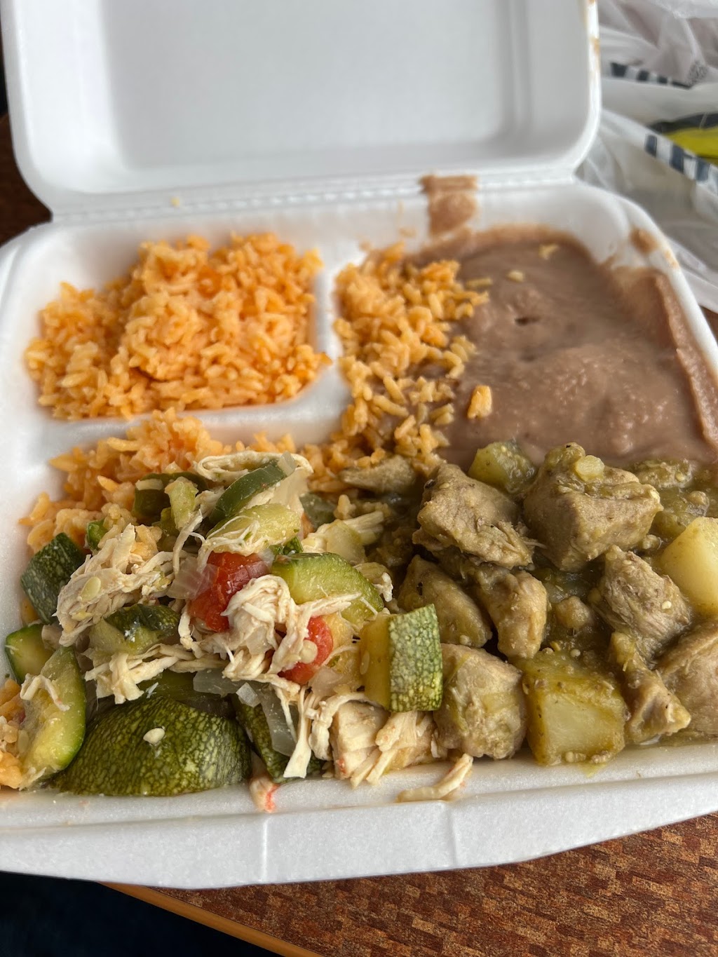 Elan San Luis Taqueria | restaurant | 10920 W Little York Rd, Houston, TX 77041, USA | 7139376147 OR +1 713-937-6147