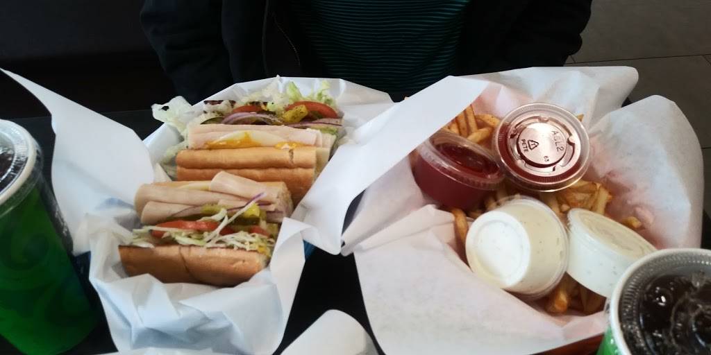 Deli Delicious | restaurant | 1624 Howard St, Madera, CA 93637, USA | 5593954928 OR +1 559-395-4928