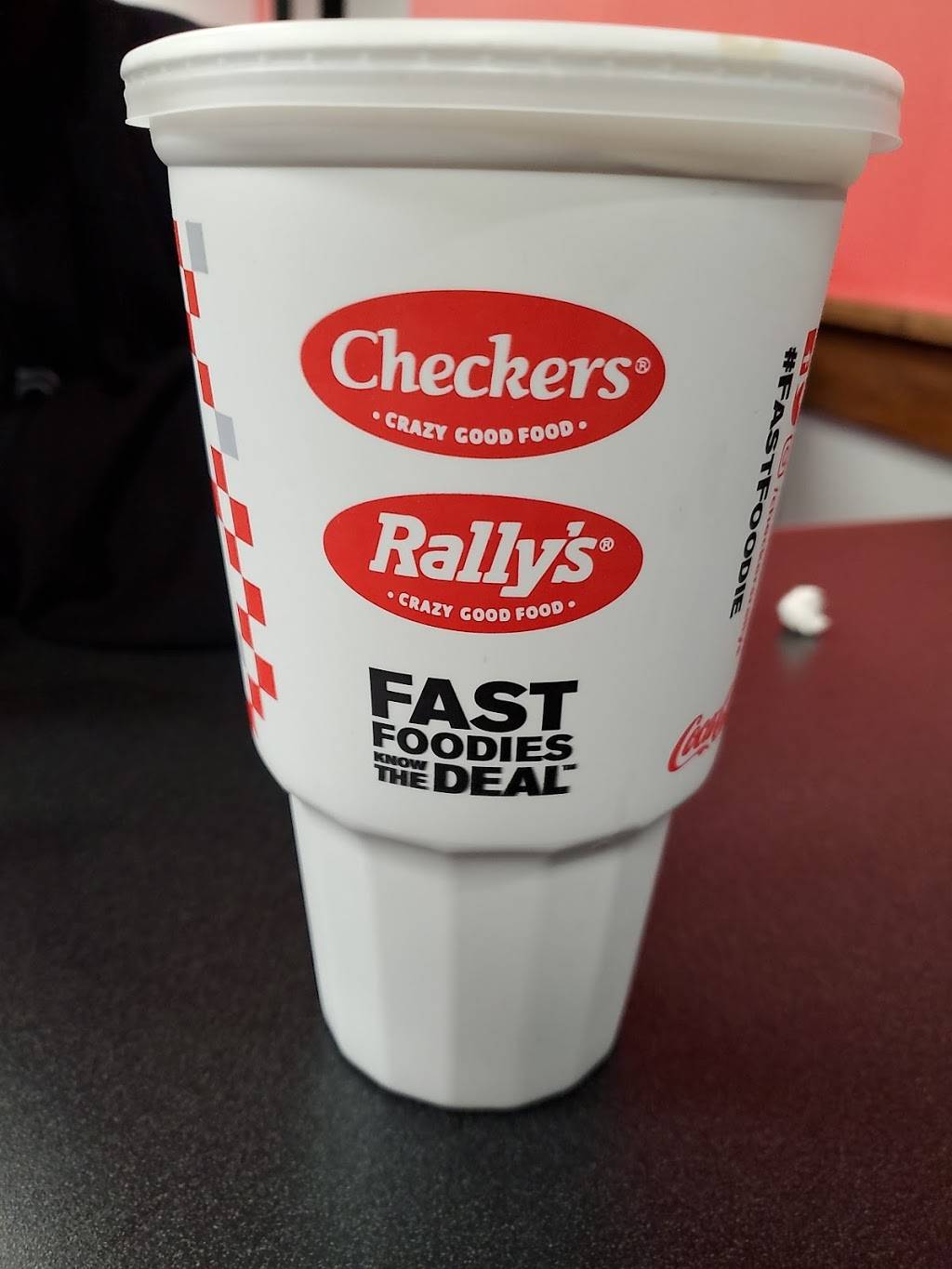 Rallys | restaurant | 300 S Riverside Ave, Rialto, CA 92376, USA | 9098735449 OR +1 909-873-5449