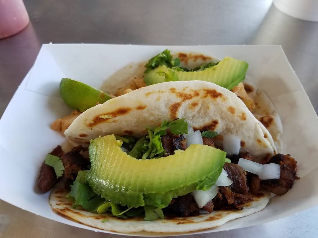 Taco Veloz | restaurant | 302 S Frazier St, Conroe, TX 77301, USA | 9367181306 OR +1 936-718-1306