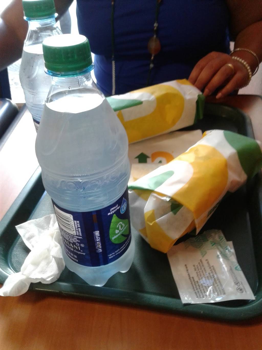 Subway Restaurants | restaurant | 1551 Ocean Ave #145, Santa Monica, CA 90401, USA | 3103939339 OR +1 310-393-9339