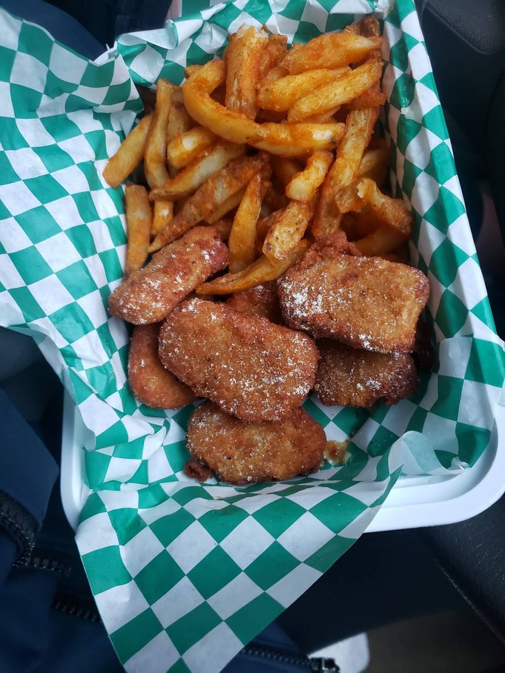 Cant Believe Its Not Meat | restaurant | 1368 E 53rd St, Chicago, IL 60615, USA | 7734356428 OR +1 773-435-6428