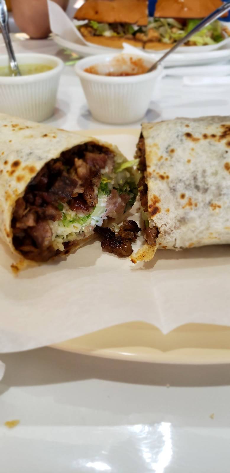 El Pecado Mexican Restaurant | restaurant | 6922 N Clark St, Chicago, IL 60626, USA | 7736810220 OR +1 773-681-0220